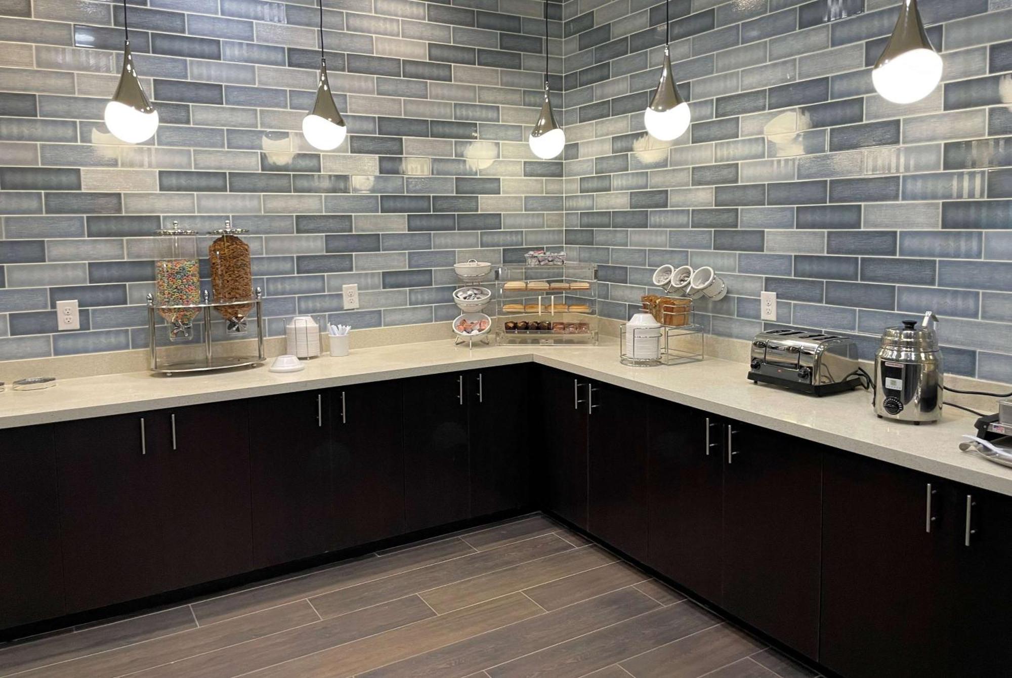 La Quinta Inn & Suites By Wyndham Sulphur Lake Charles 외부 사진